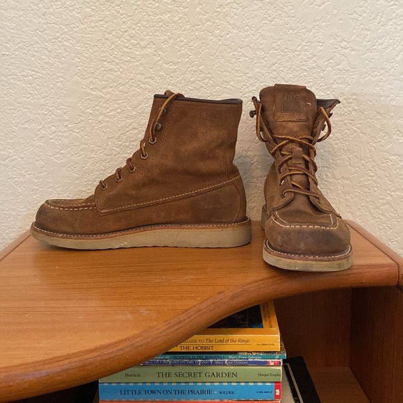 Frye Dakota Wedge Boots - Picture 4 of 6